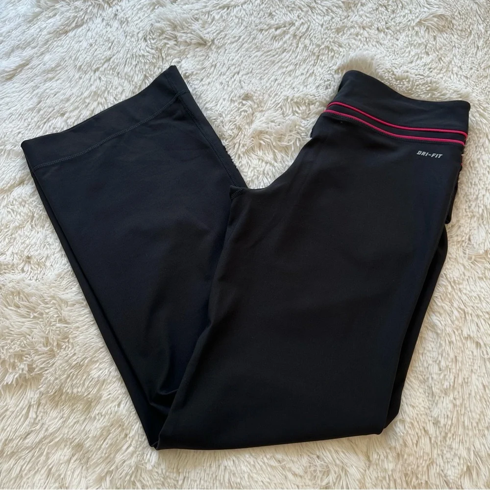 NIKE Dri-FIT Black Pink Athletic Pants Medium Straight Leg Running Workout Gym